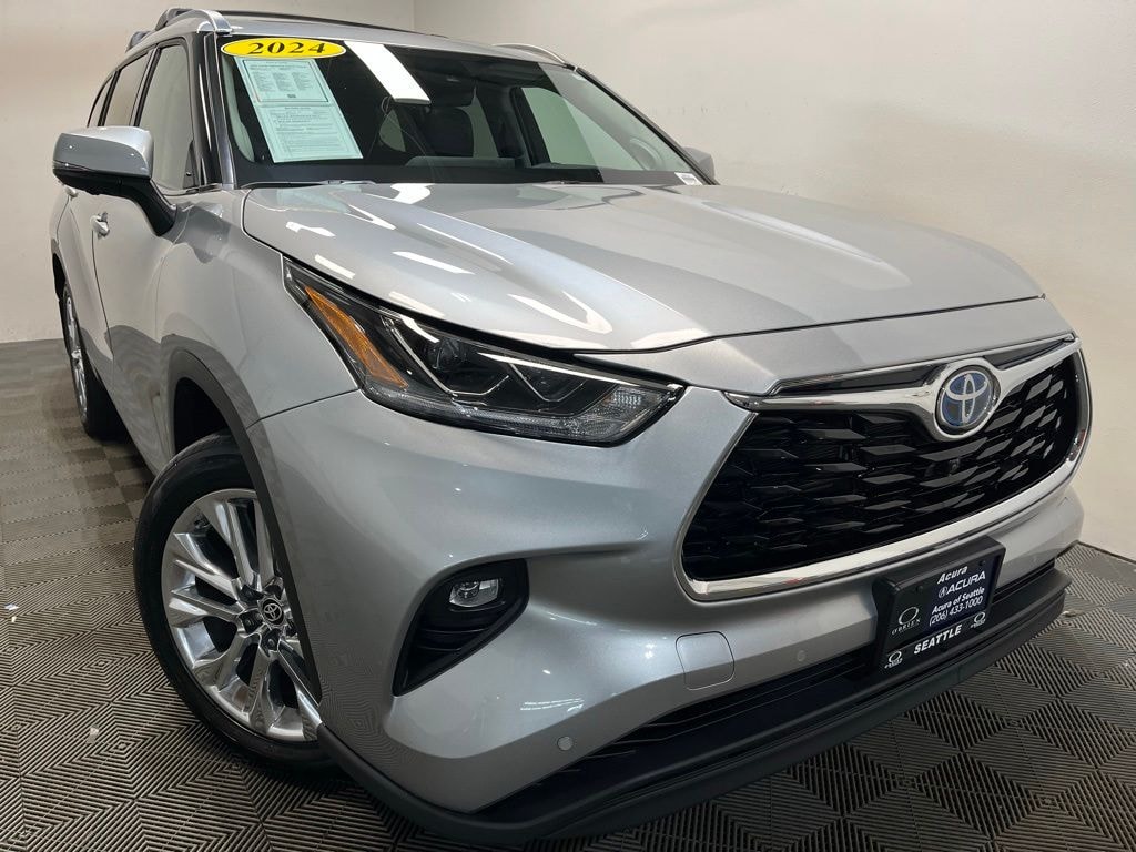 Used 2024 Toyota Highlander Hybrid Limited SUV