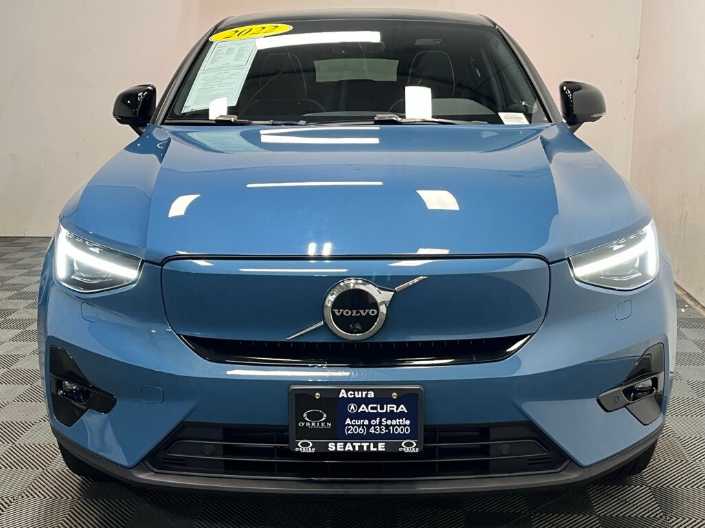 2022 Volvo C40 Recharge Ultimate photo 2