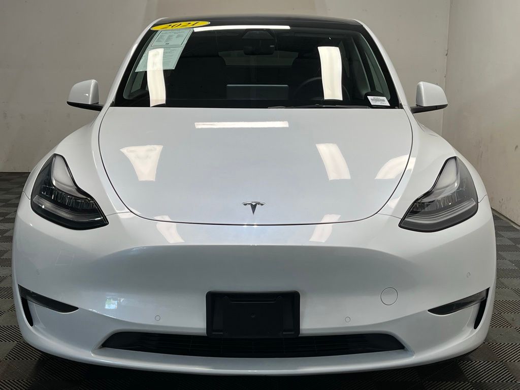Used 2021 Tesla Model Y Long Range with VIN 5YJYGDEE3MF090472 for sale in Tukwila, WA