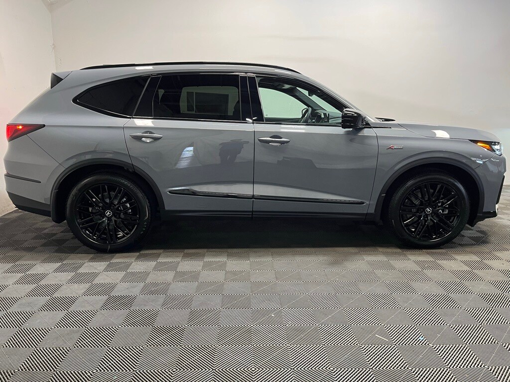 2026 Acura MDX A-Spec Advance SH-AWD photo 4