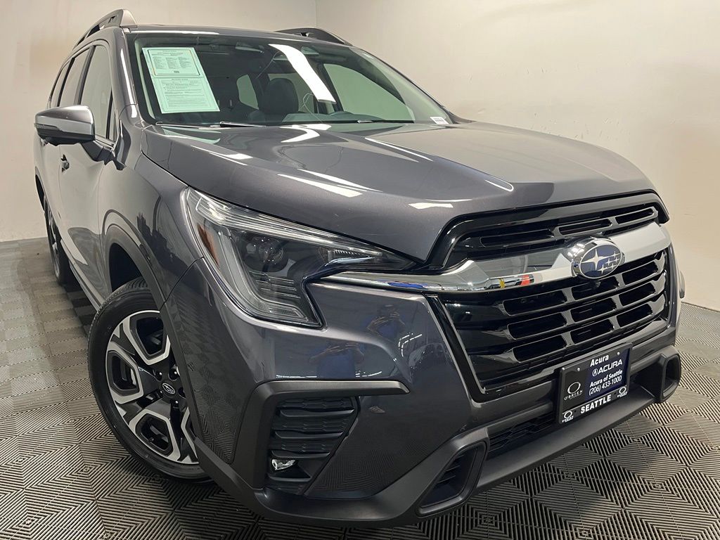2023 Subaru Ascent Limited 7 Passenger's photo
