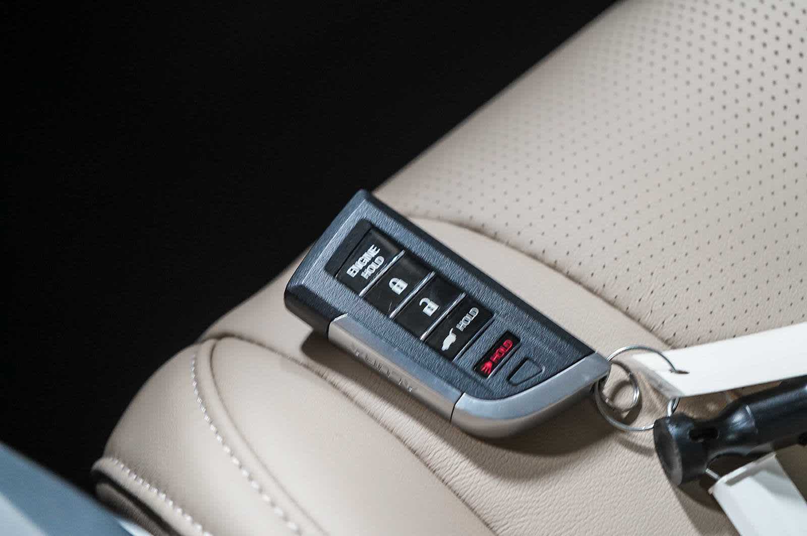 Thumbnail: 2025 Acura MDX - 29