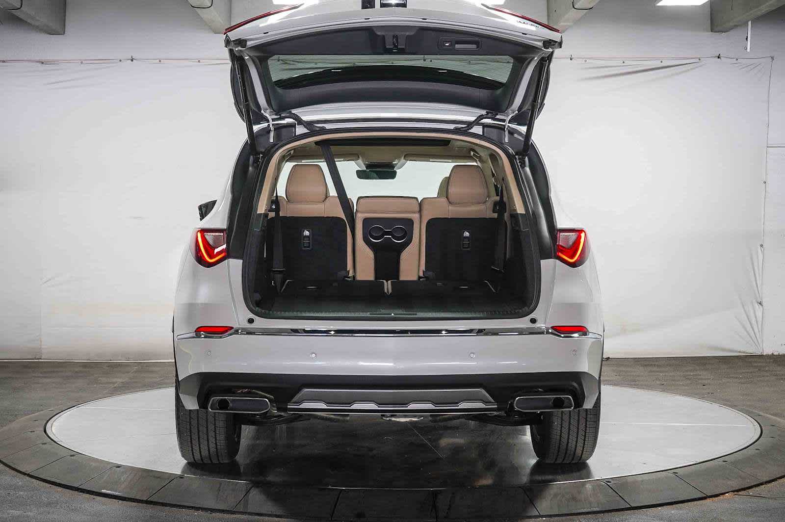 Thumbnail: 2025 Acura MDX - 28