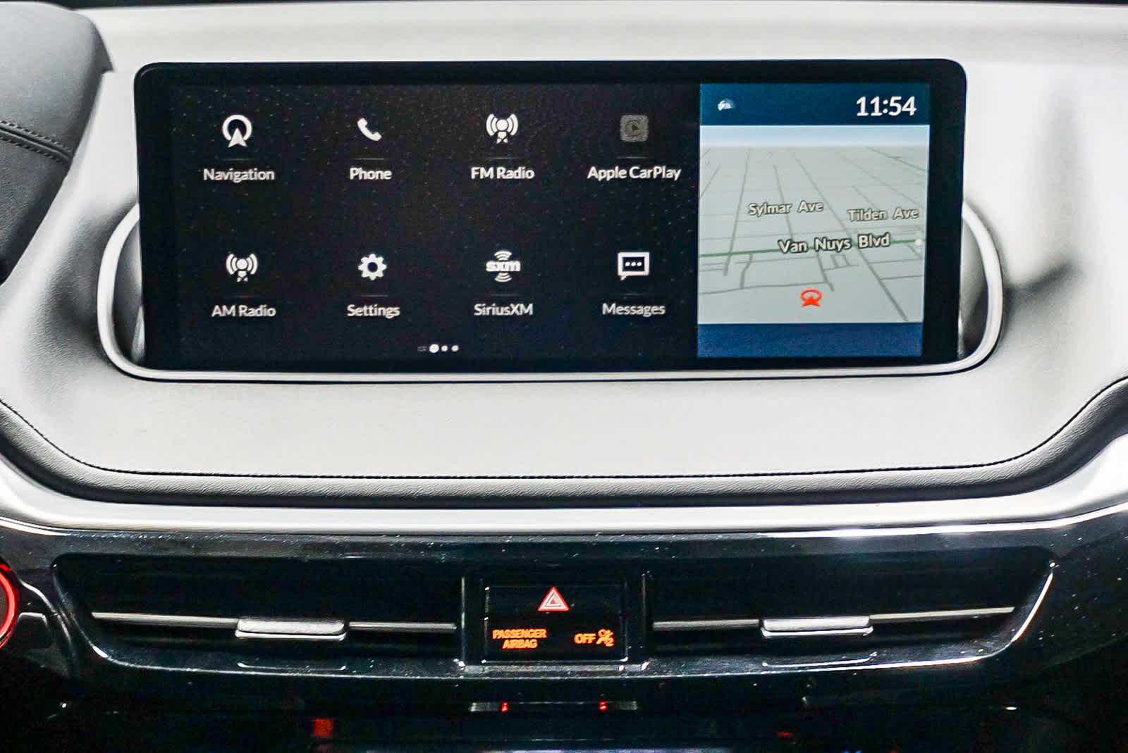 Thumbnail: 2023 Acura MDX - 17