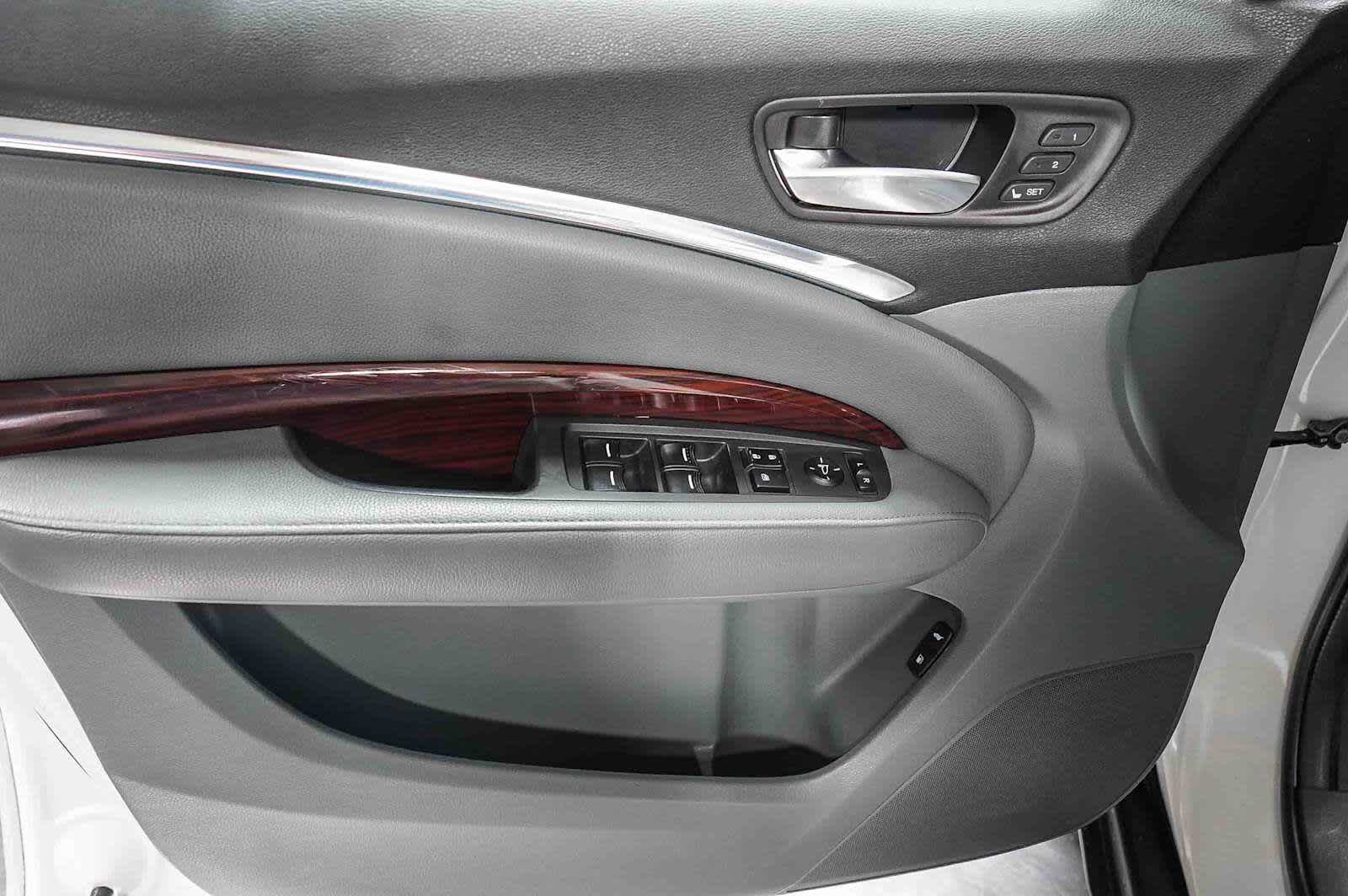 Thumbnail: 2014 Acura MDX - 25