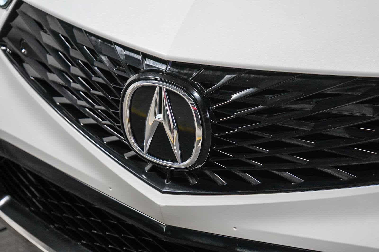 Thumbnail: 2023 Acura Integra - 9