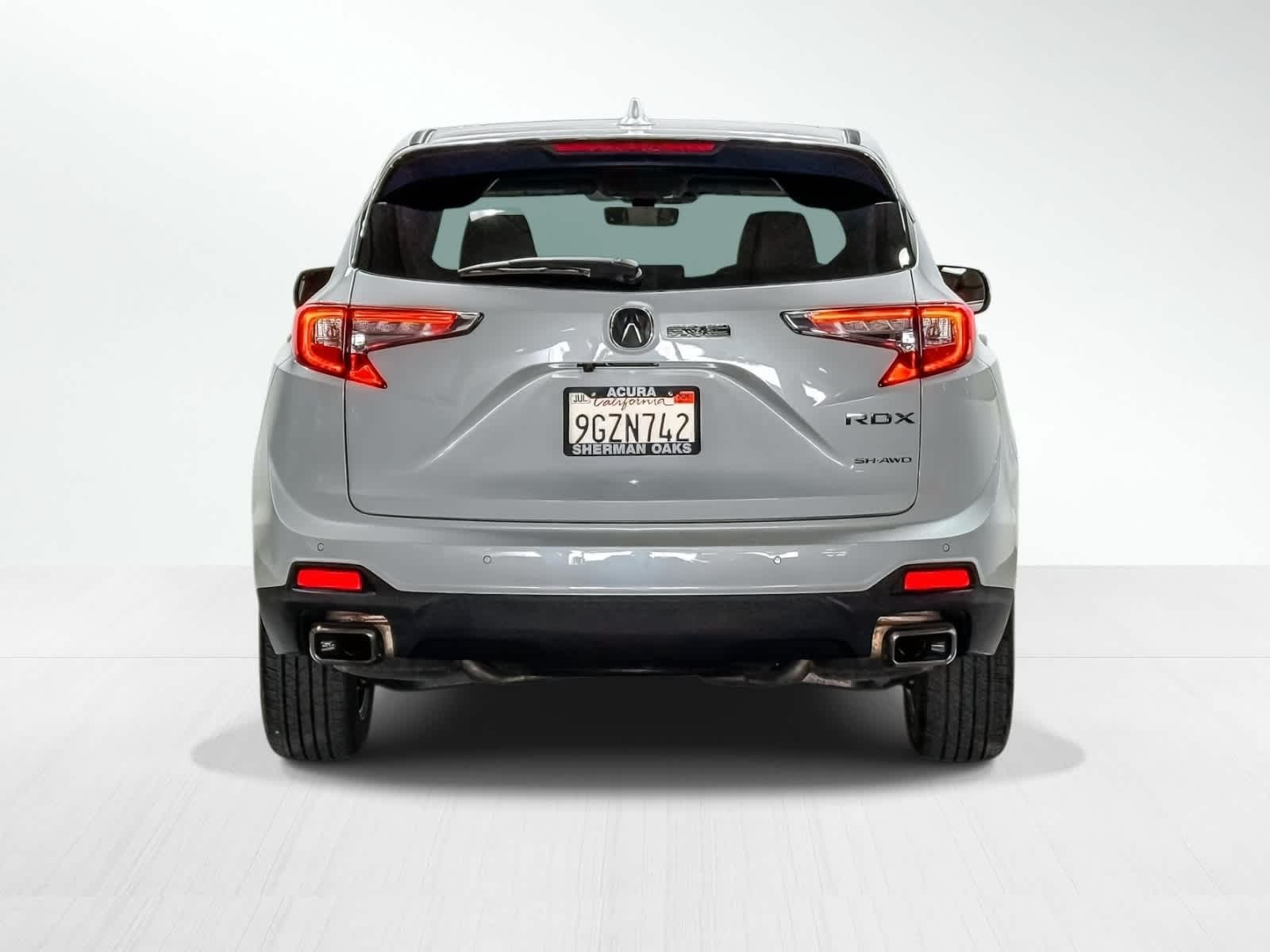 Thumbnail: 2023 Acura RDX - 2