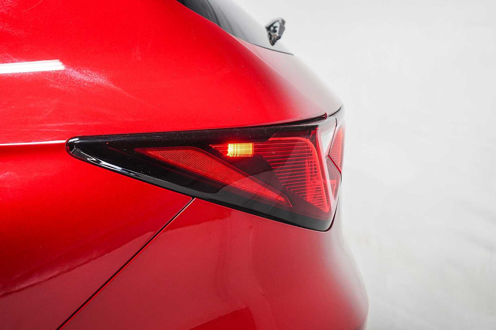 Thumbnail: 2025 Acura MDX - 8