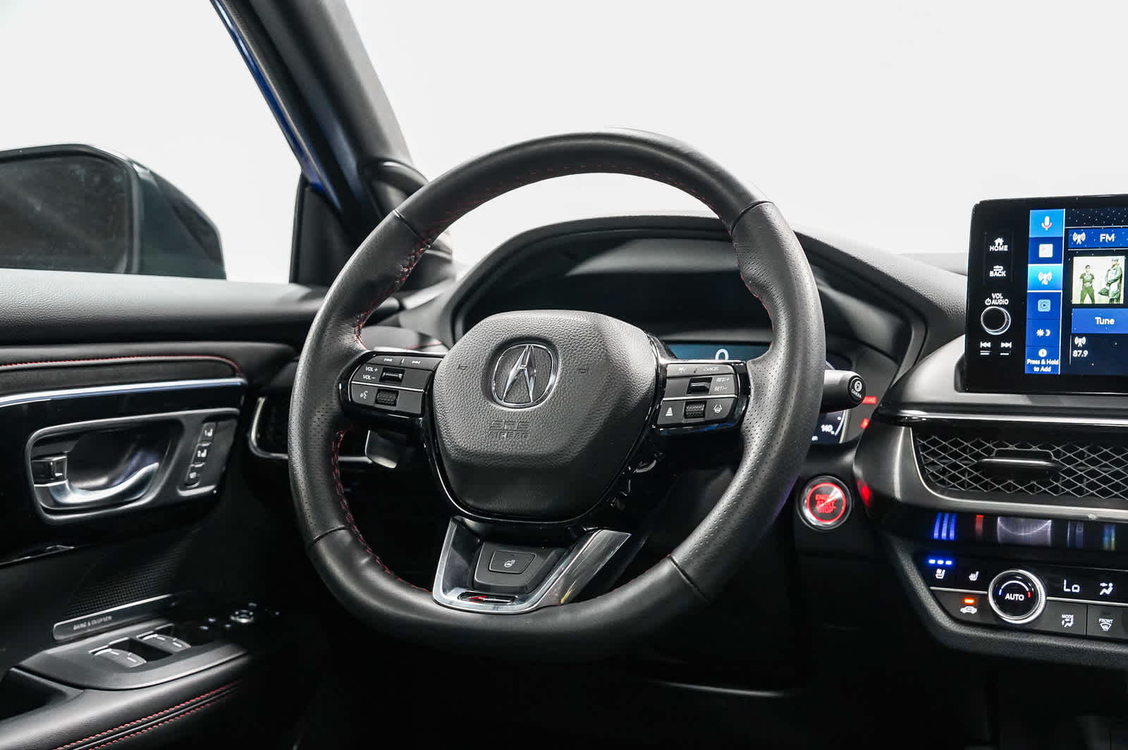 Thumbnail: 2025 Acura ADX - 16