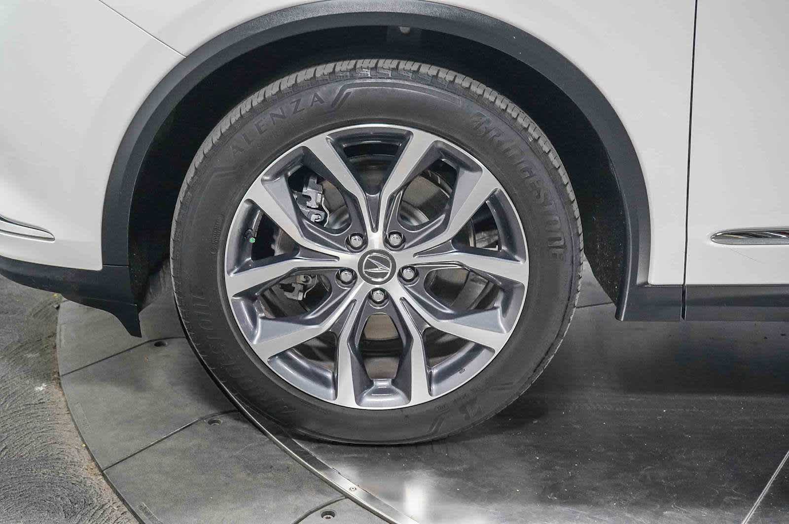 Thumbnail: 2023 Acura MDX - 10