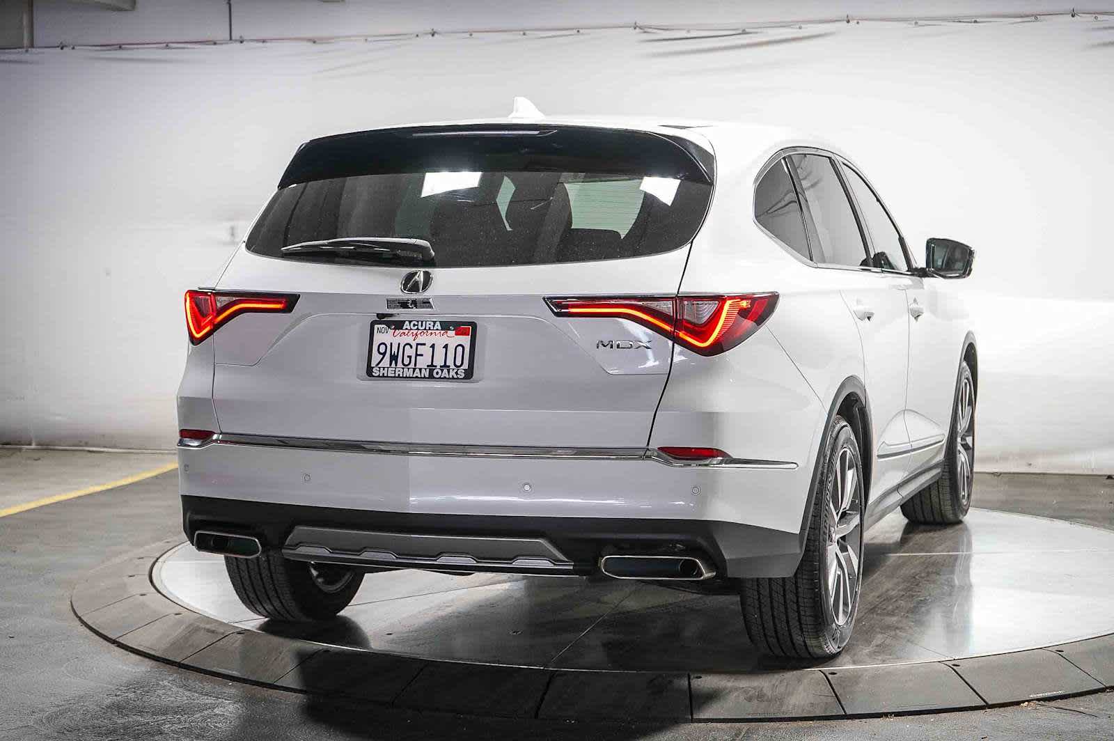 Thumbnail: 2025 Acura MDX - 10