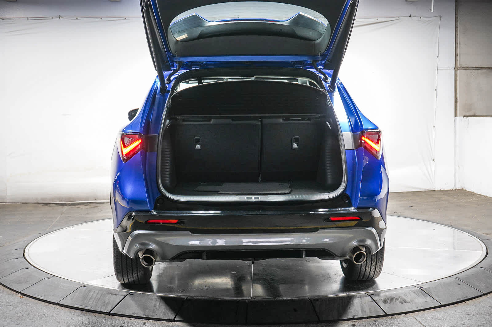 Thumbnail: 2025 Acura ADX - 30