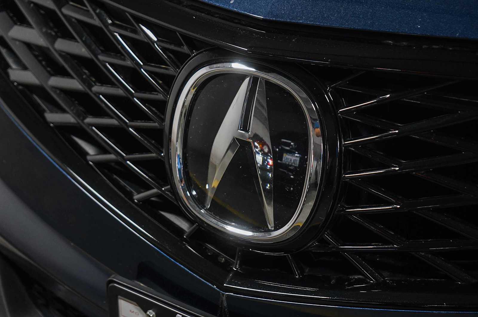 Thumbnail: 2025 Acura RDX - 8