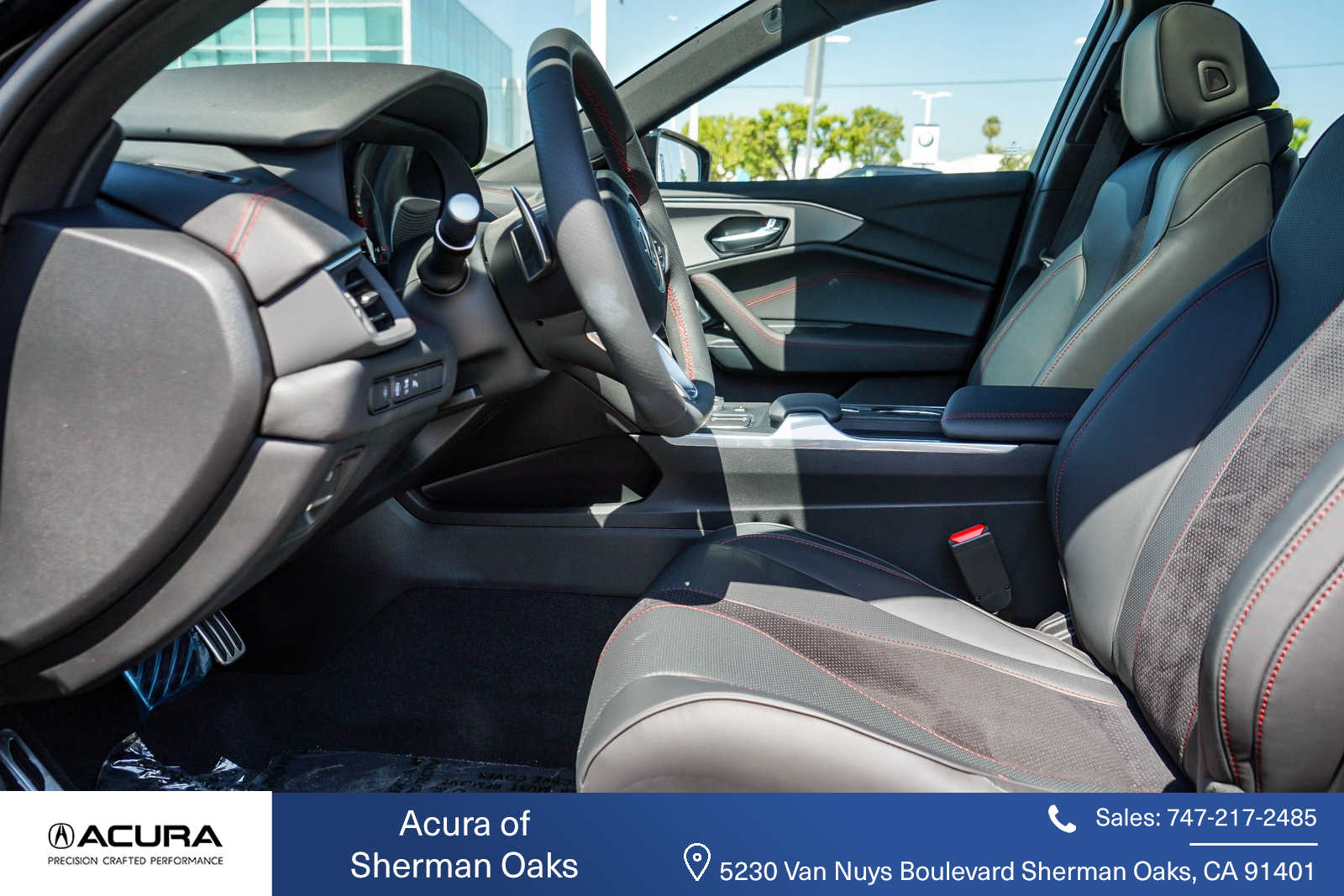 Thumbnail: 2025 Acura TLX - 24