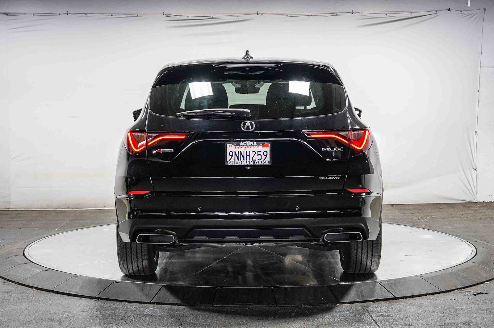 Thumbnail: 2024 Acura MDX - 3