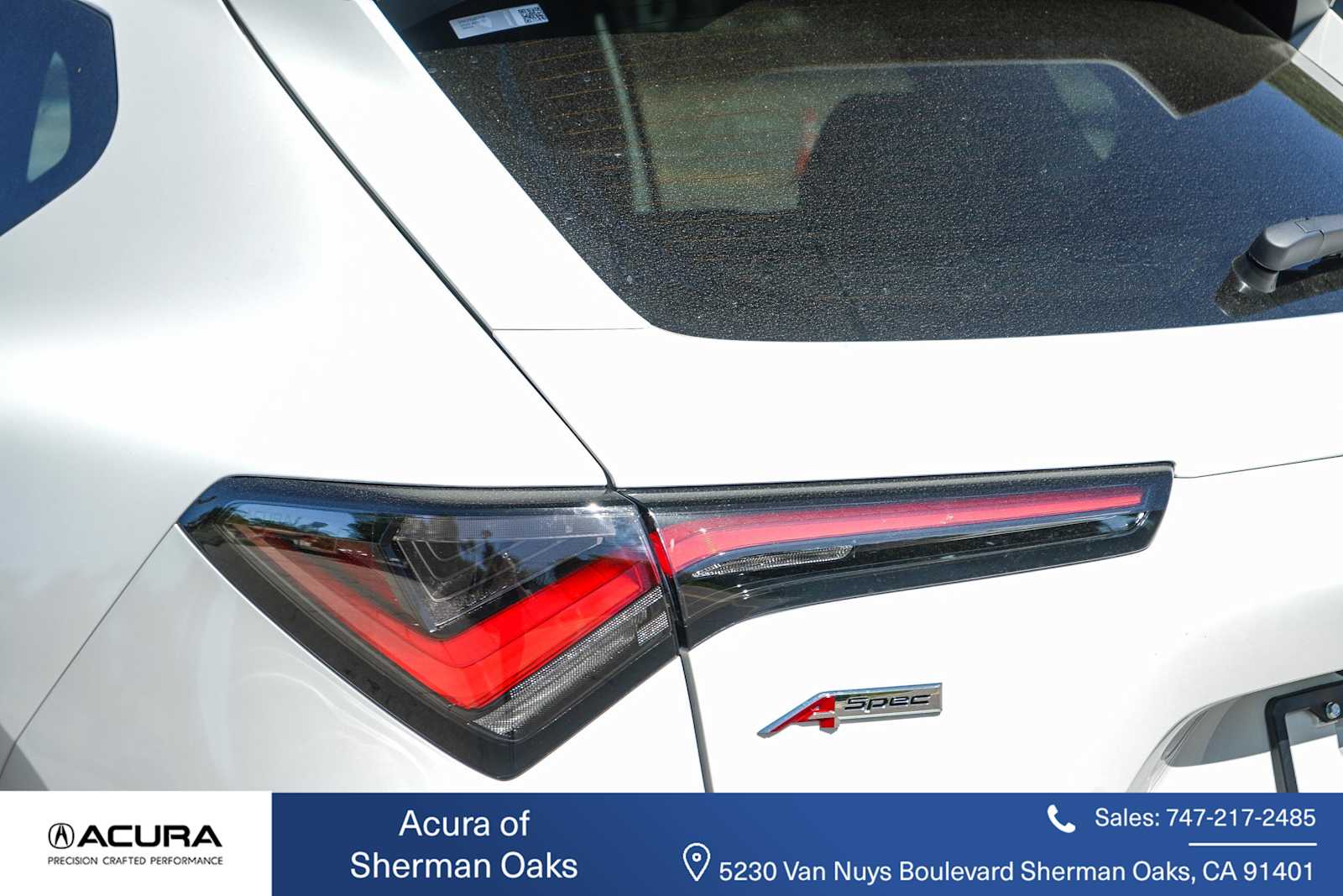 Thumbnail: 2025 Acura ADX - 8