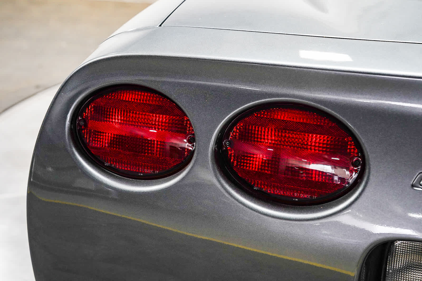 Thumbnail: 2004 Chevrolet Corvette - 12