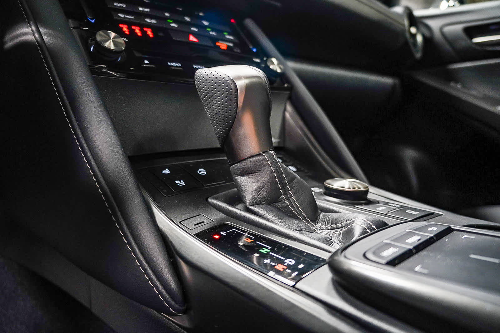 Thumbnail: 2025 Lexus IS - 28