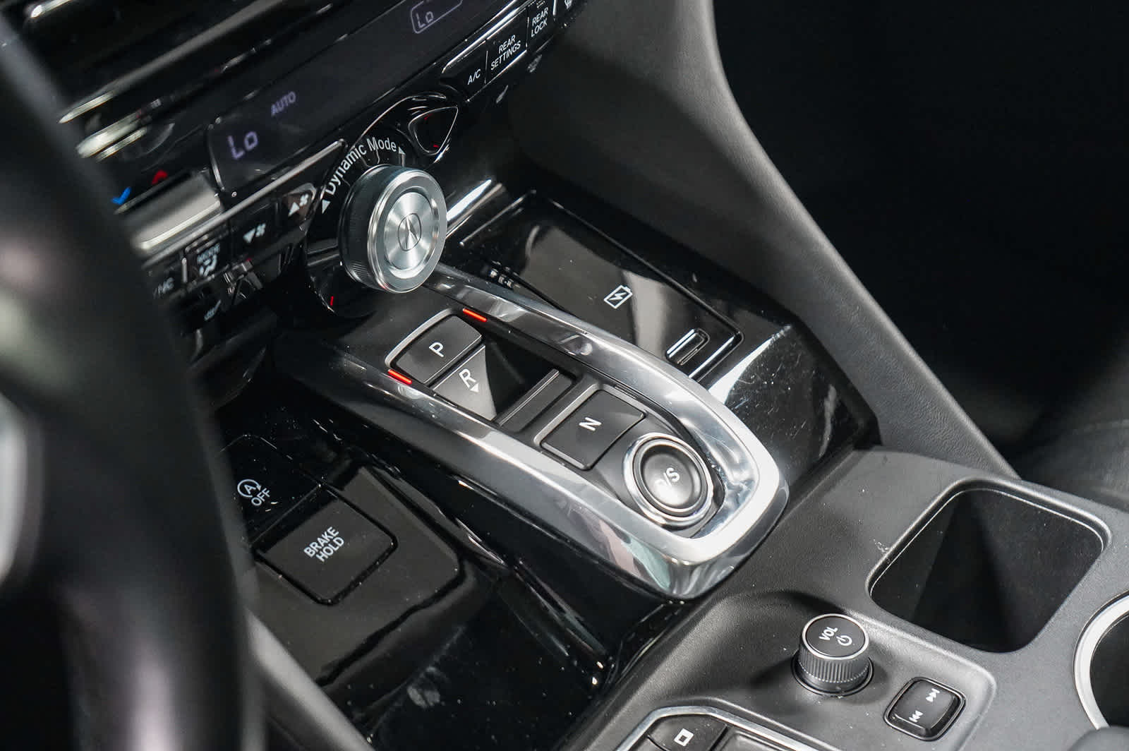 Thumbnail: 2022 Acura MDX - 27