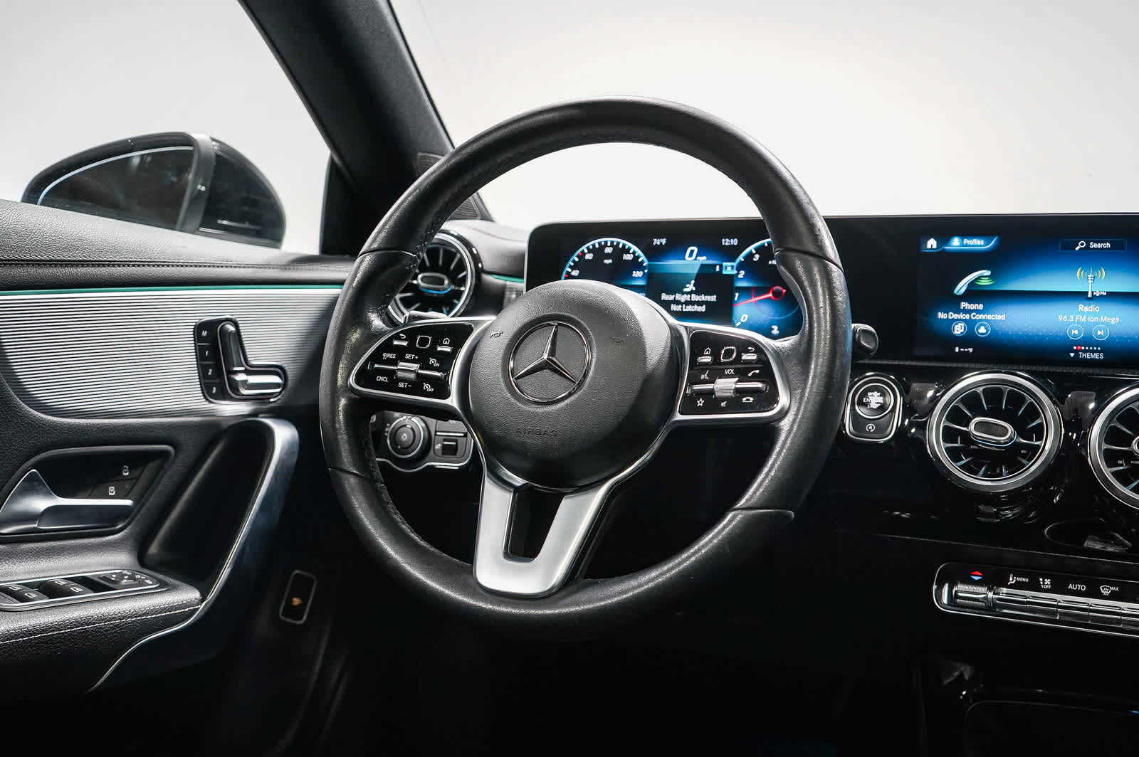 Thumbnail: 2020 Mercedes-Benz CLA - 17