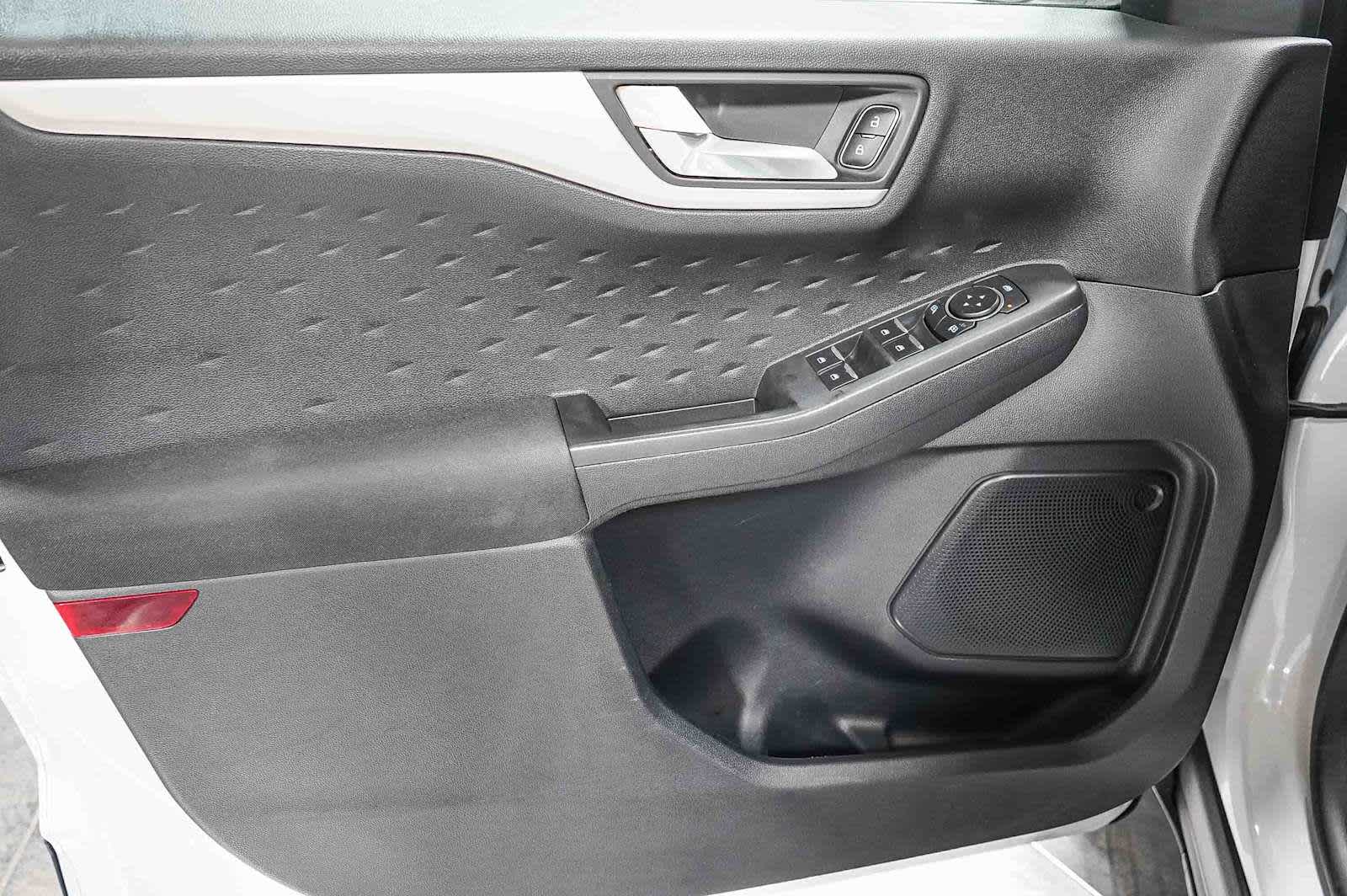 Thumbnail: 2020 Ford Escape - 24