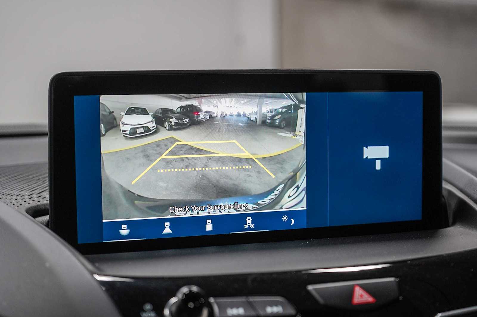 Thumbnail: 2025 Acura RDX - 26