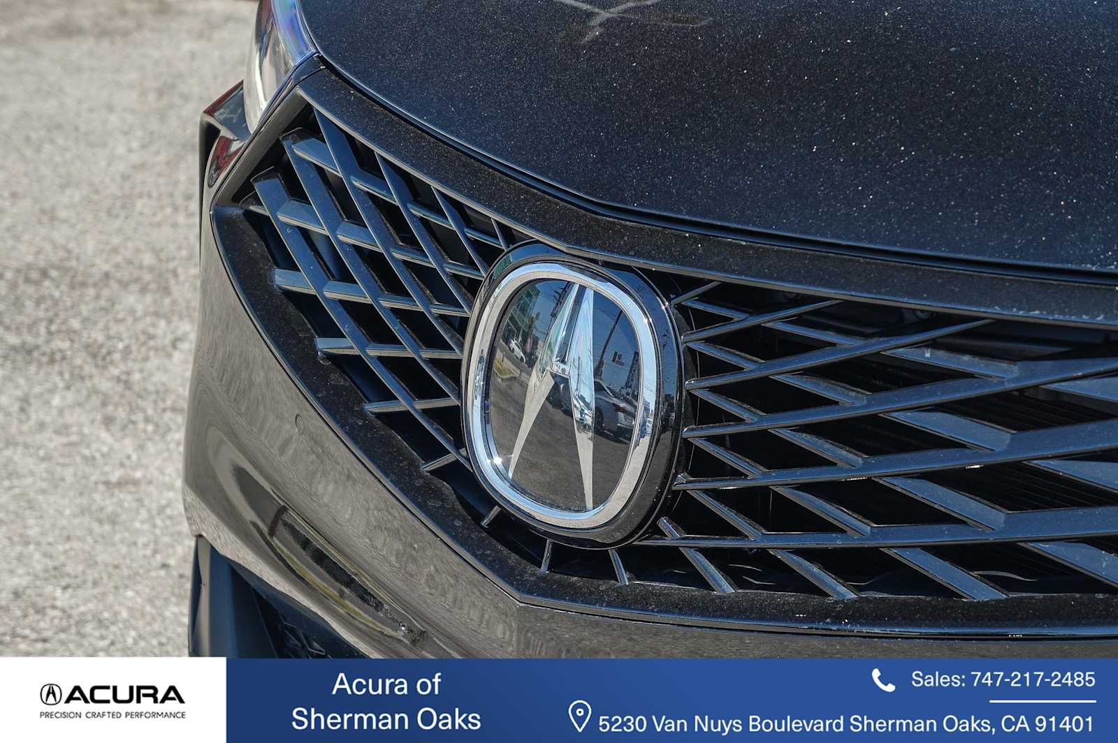 Thumbnail: 2025 Acura RDX - 10