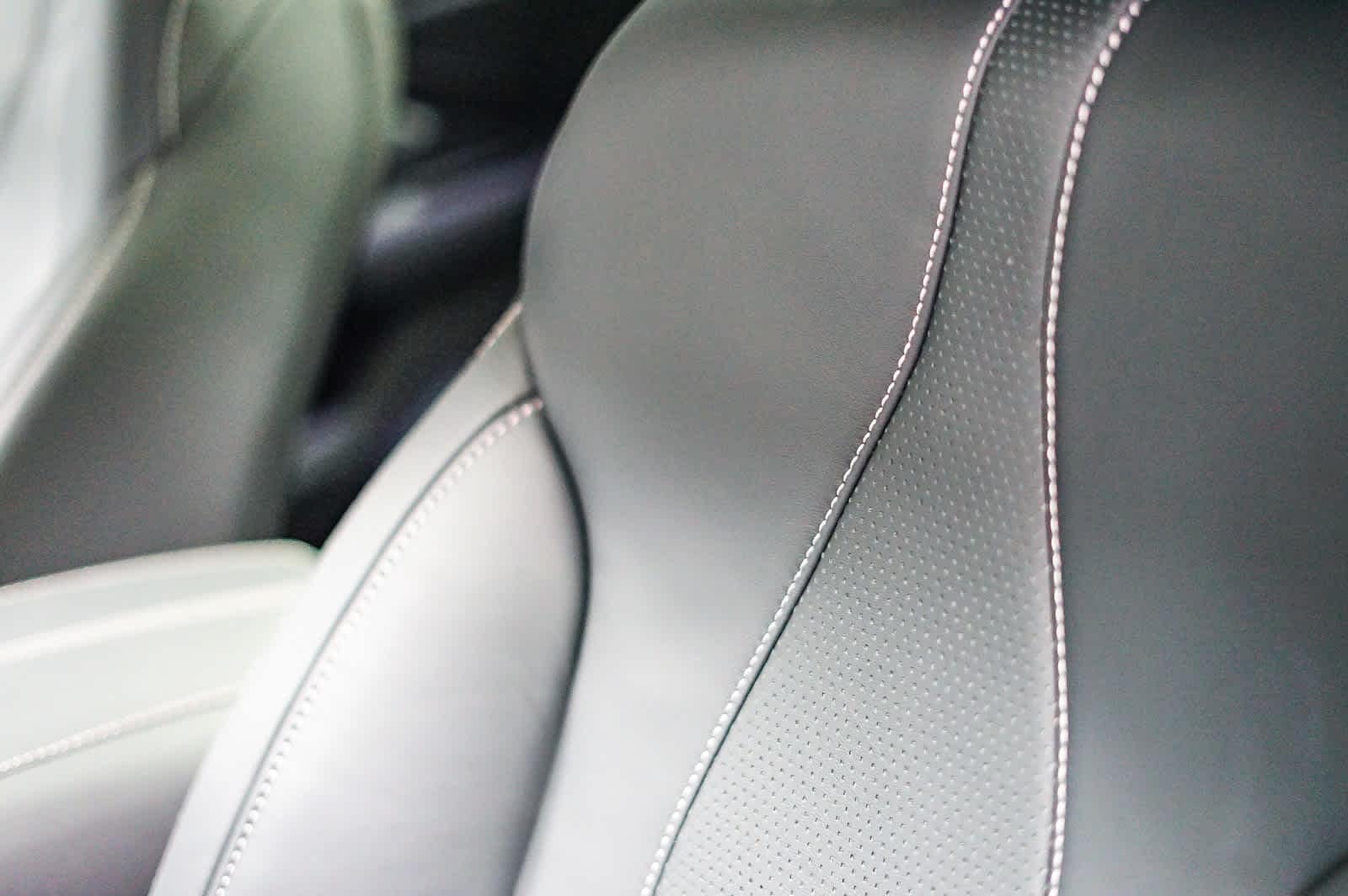 Thumbnail: 2025 Acura RDX - 30