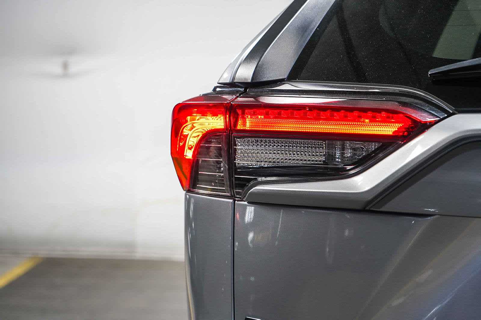 Thumbnail: 2021 Toyota RAV4 - 13