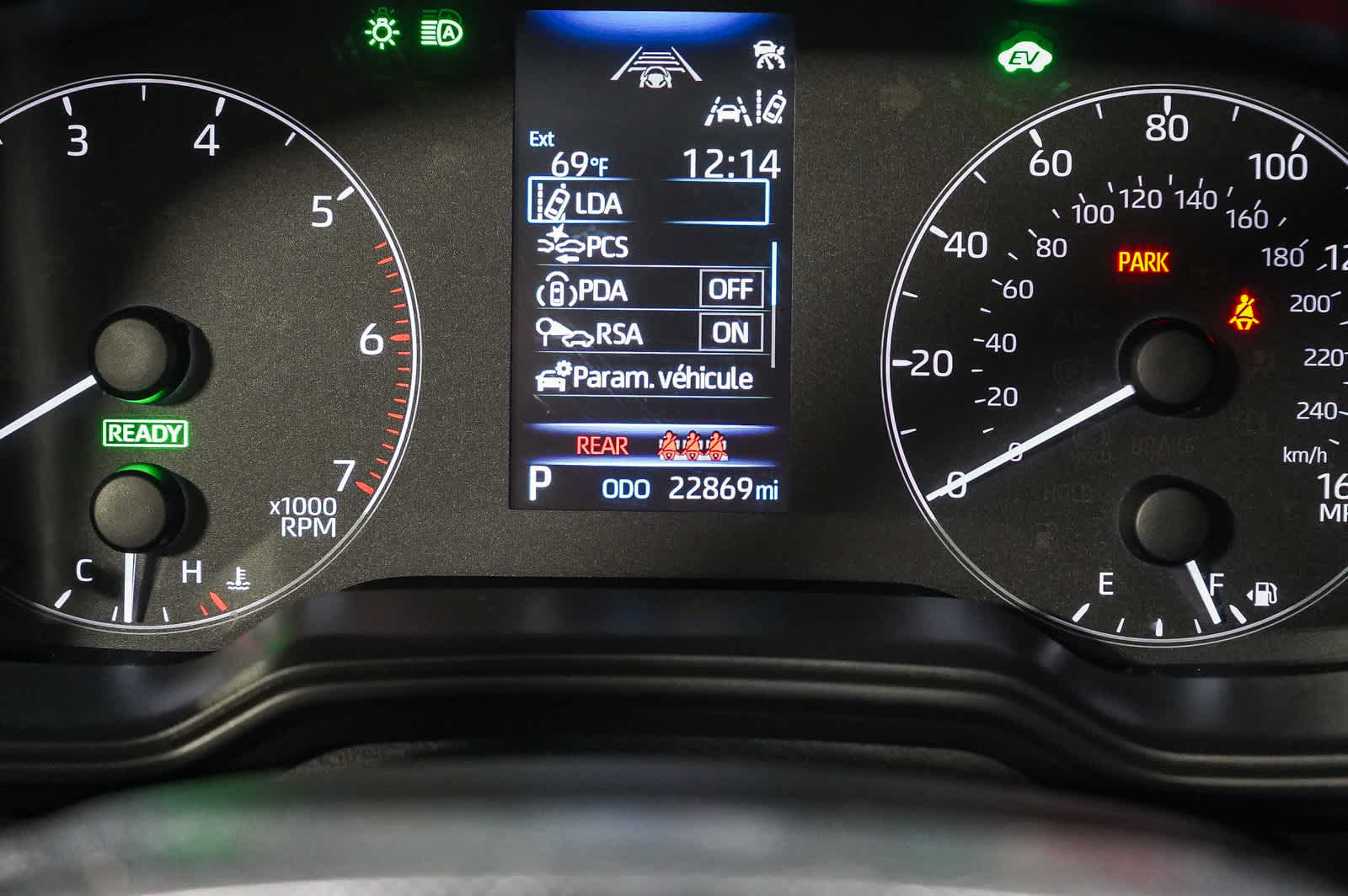 Thumbnail: 2023 Toyota Corolla - 28