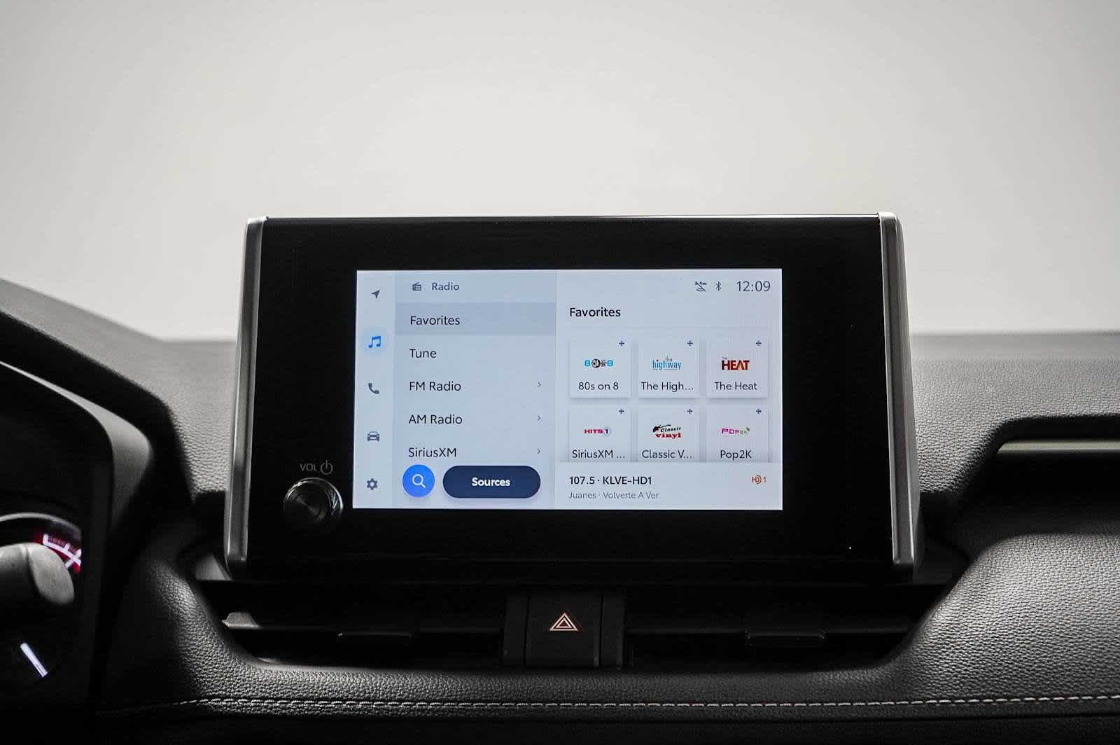 Thumbnail: 2024 Toyota RAV4 - 16