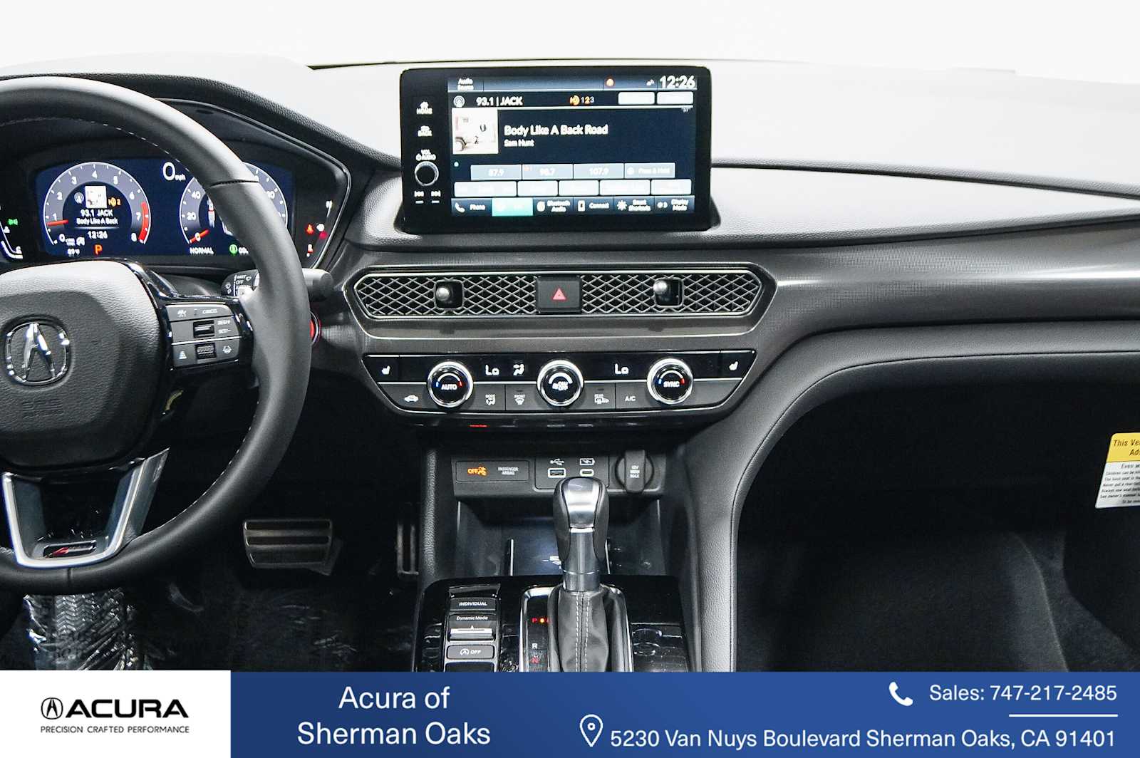 Thumbnail: 2025 Acura Integra - 15