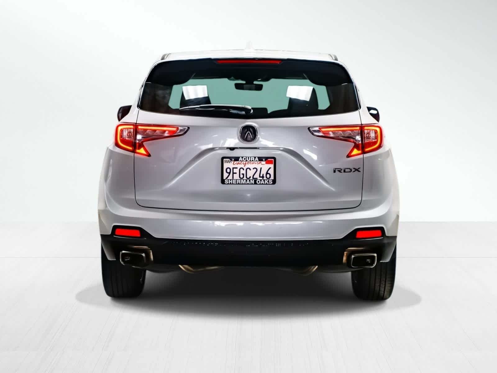 2023 Acura RDX photo 2