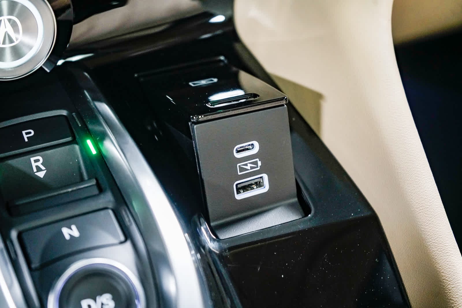 Thumbnail: 2025 Acura MDX - 26