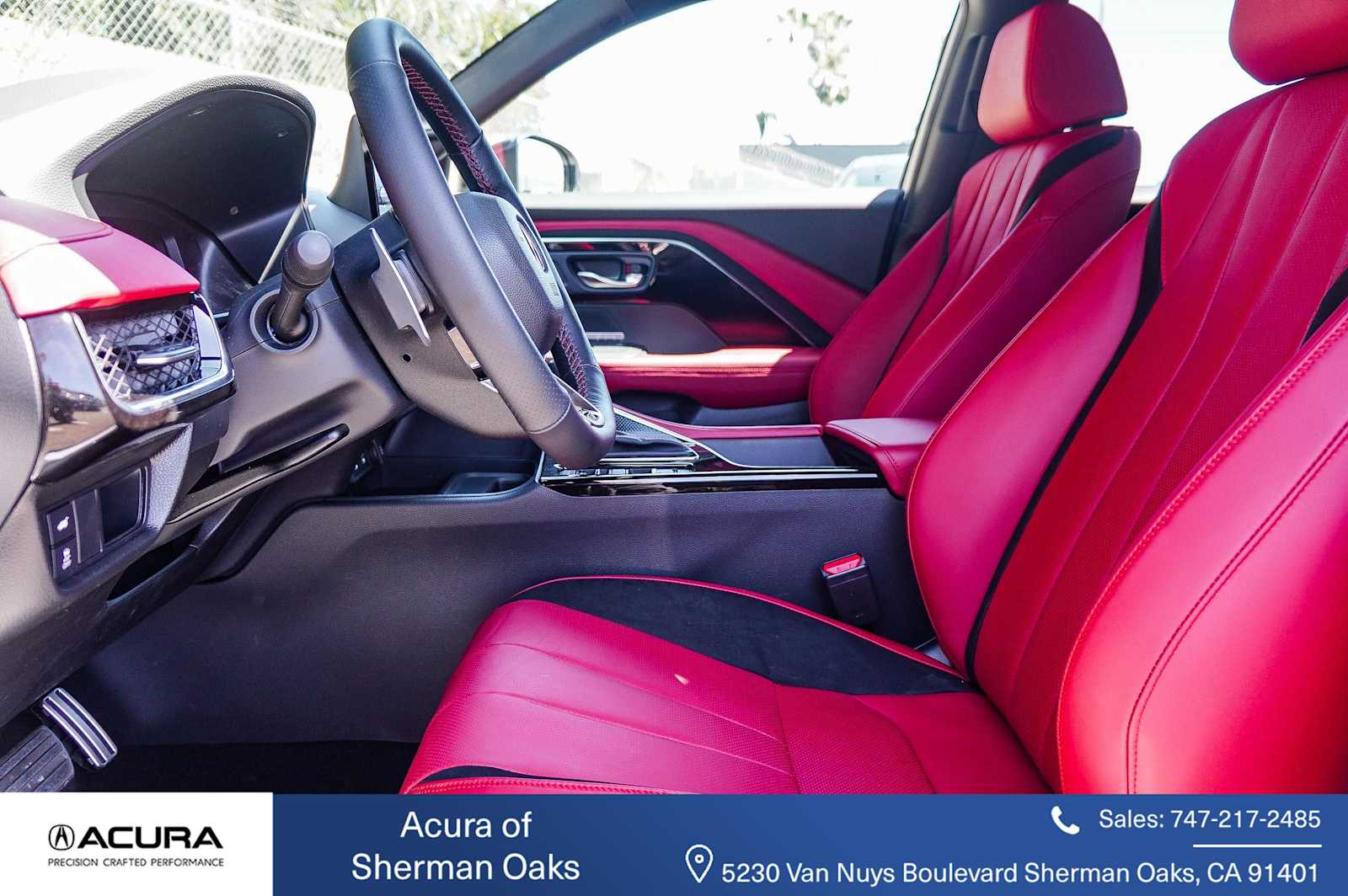 Thumbnail: 2025 Acura ADX - 21