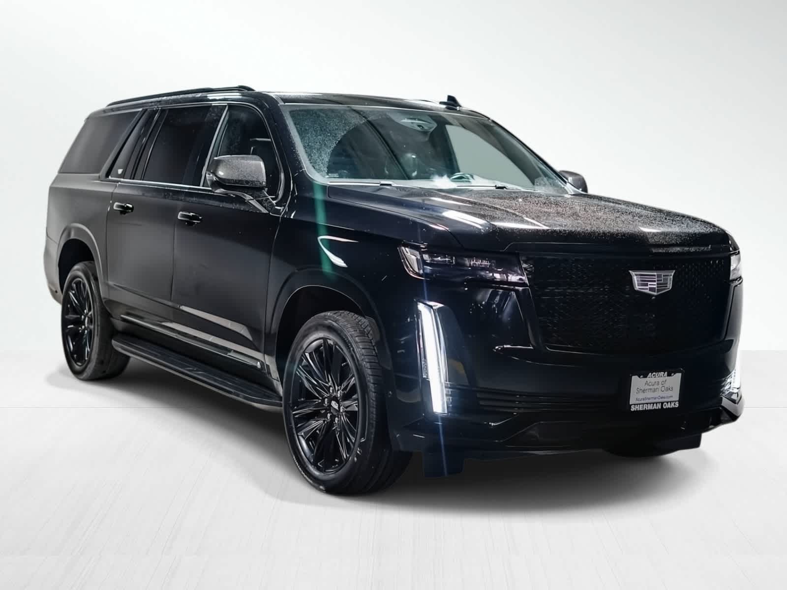 Thumbnail: 2023 Cadillac Escalade - 3