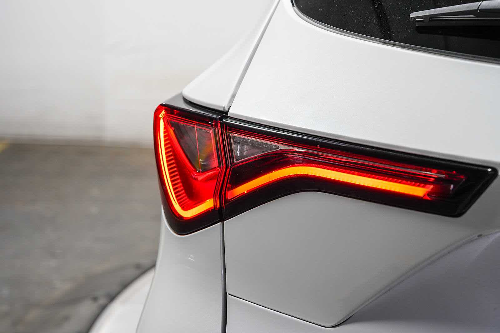 Thumbnail: 2025 Acura MDX - 12