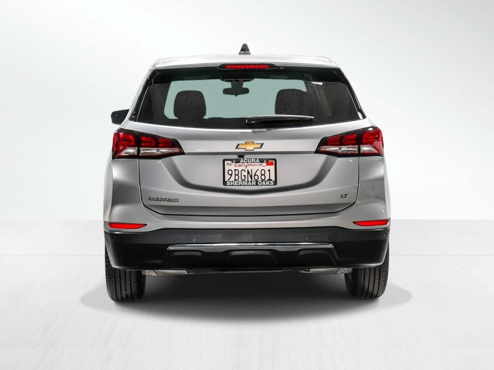 Thumbnail: 2022 Chevrolet Equinox - 3