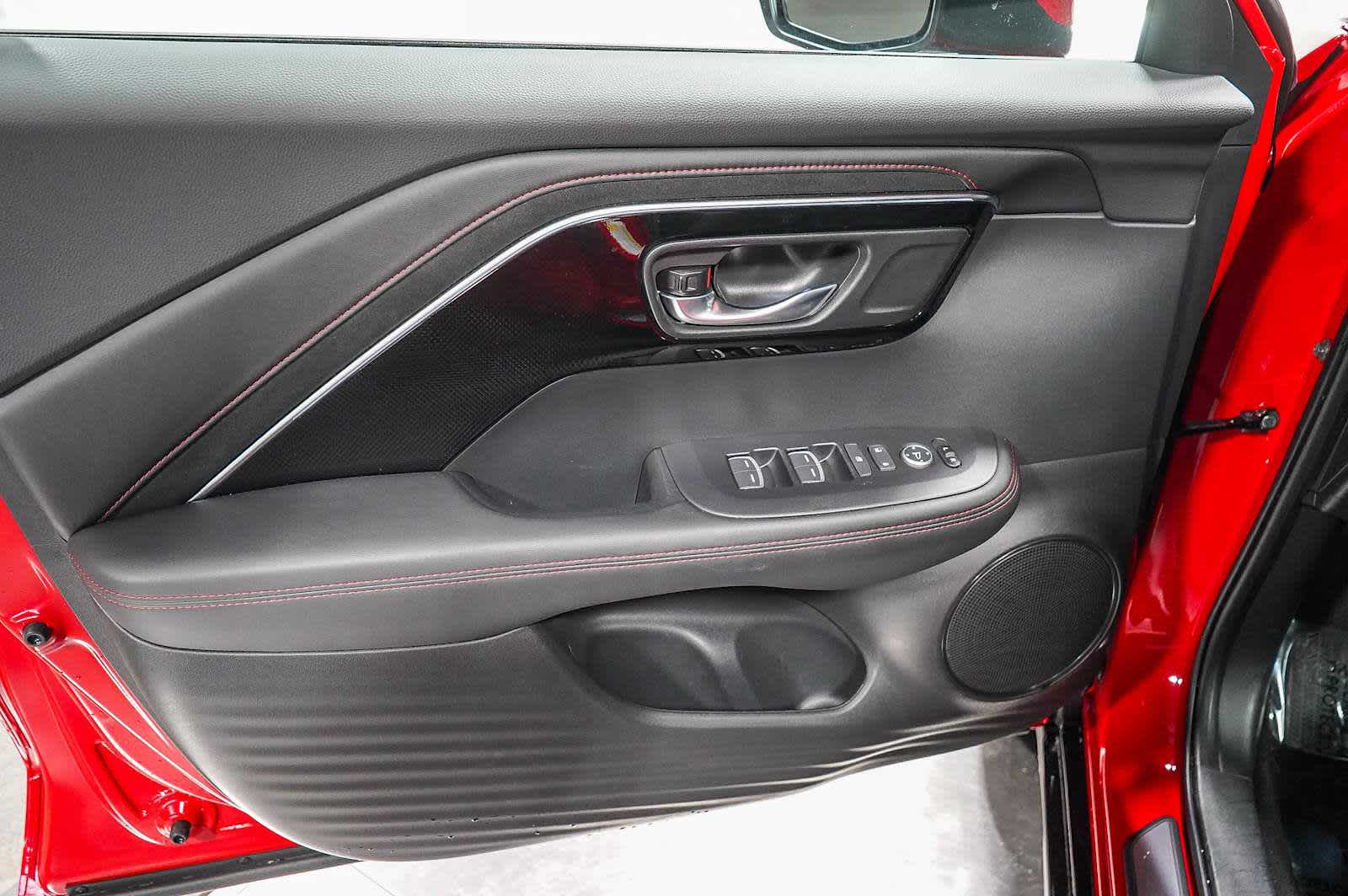 Thumbnail: 2025 Acura ADX - 25