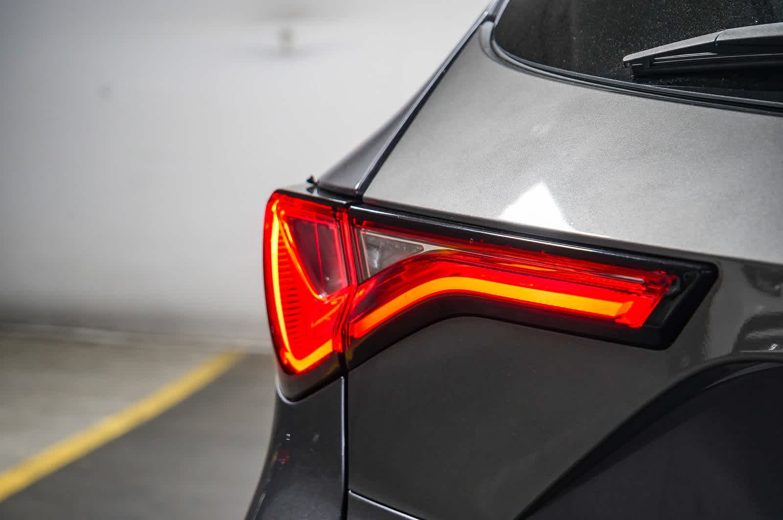 Thumbnail: 2022 Acura MDX - 13