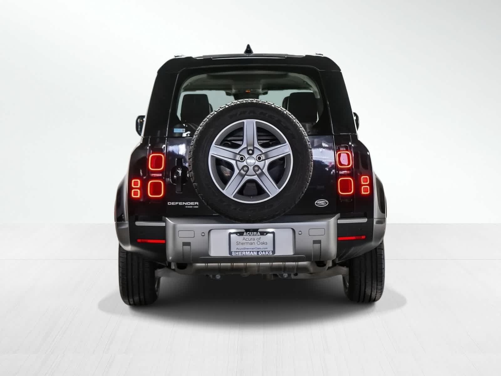 Thumbnail: 2020 Land Rover Defender - 3