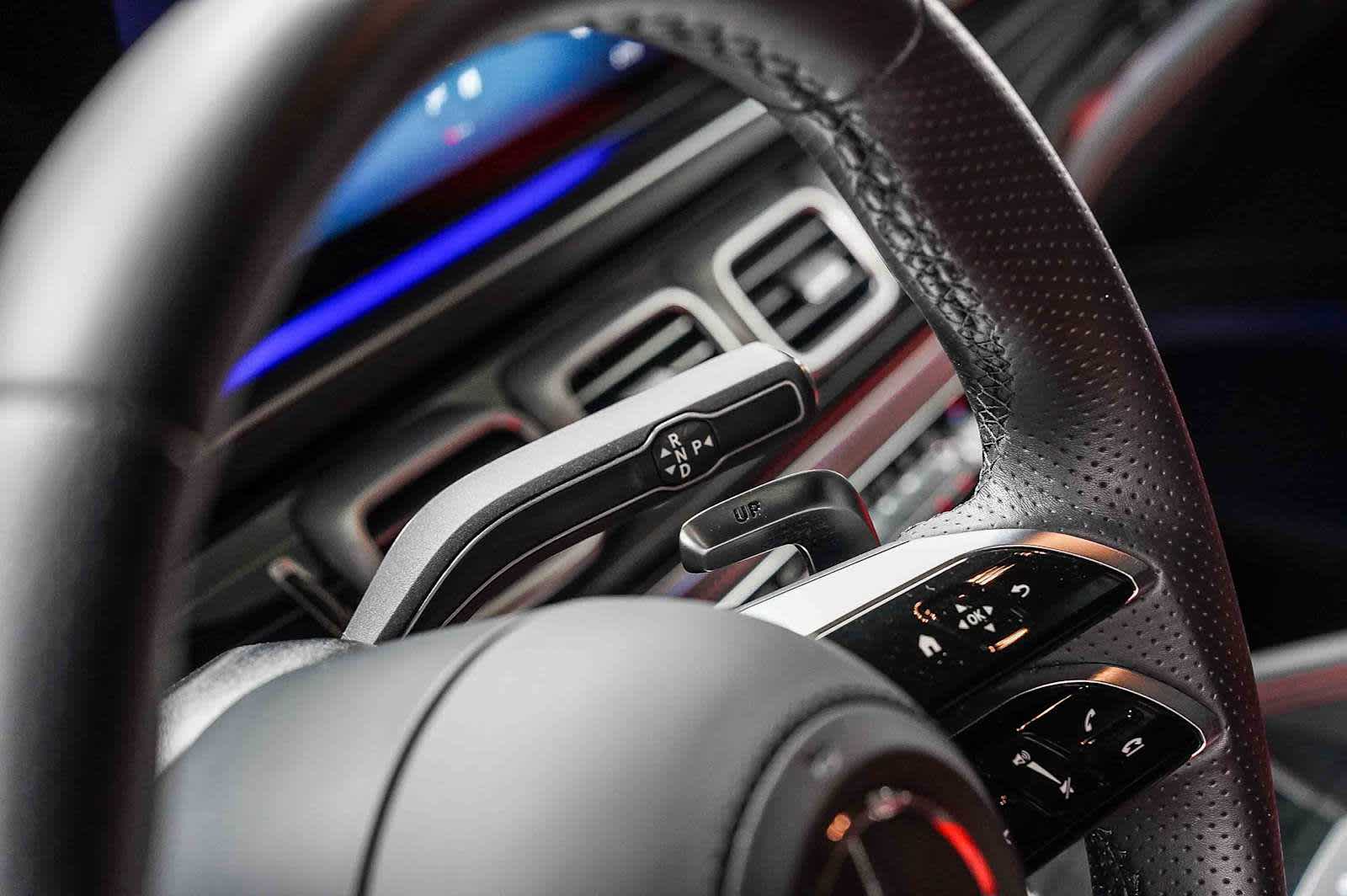 Thumbnail: 2025 Mercedes-Benz GLE - 26