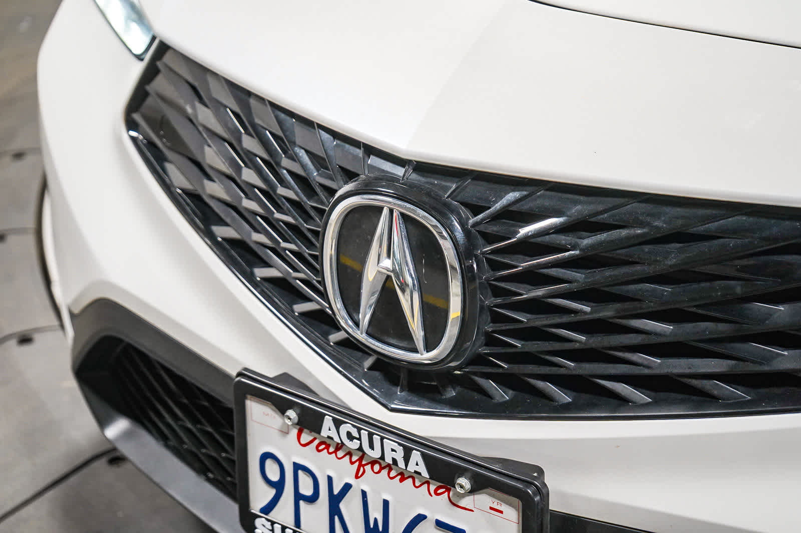 Thumbnail: 2025 Acura Integra - 9