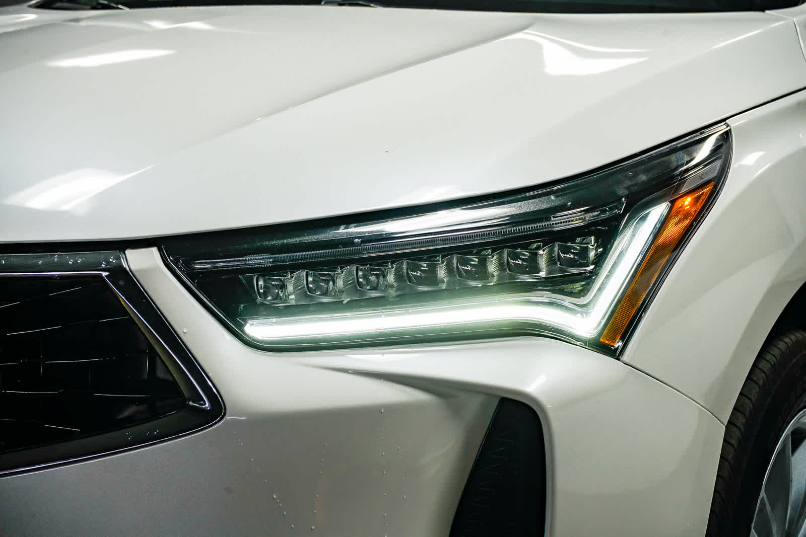 2023 Acura RDX photo 3