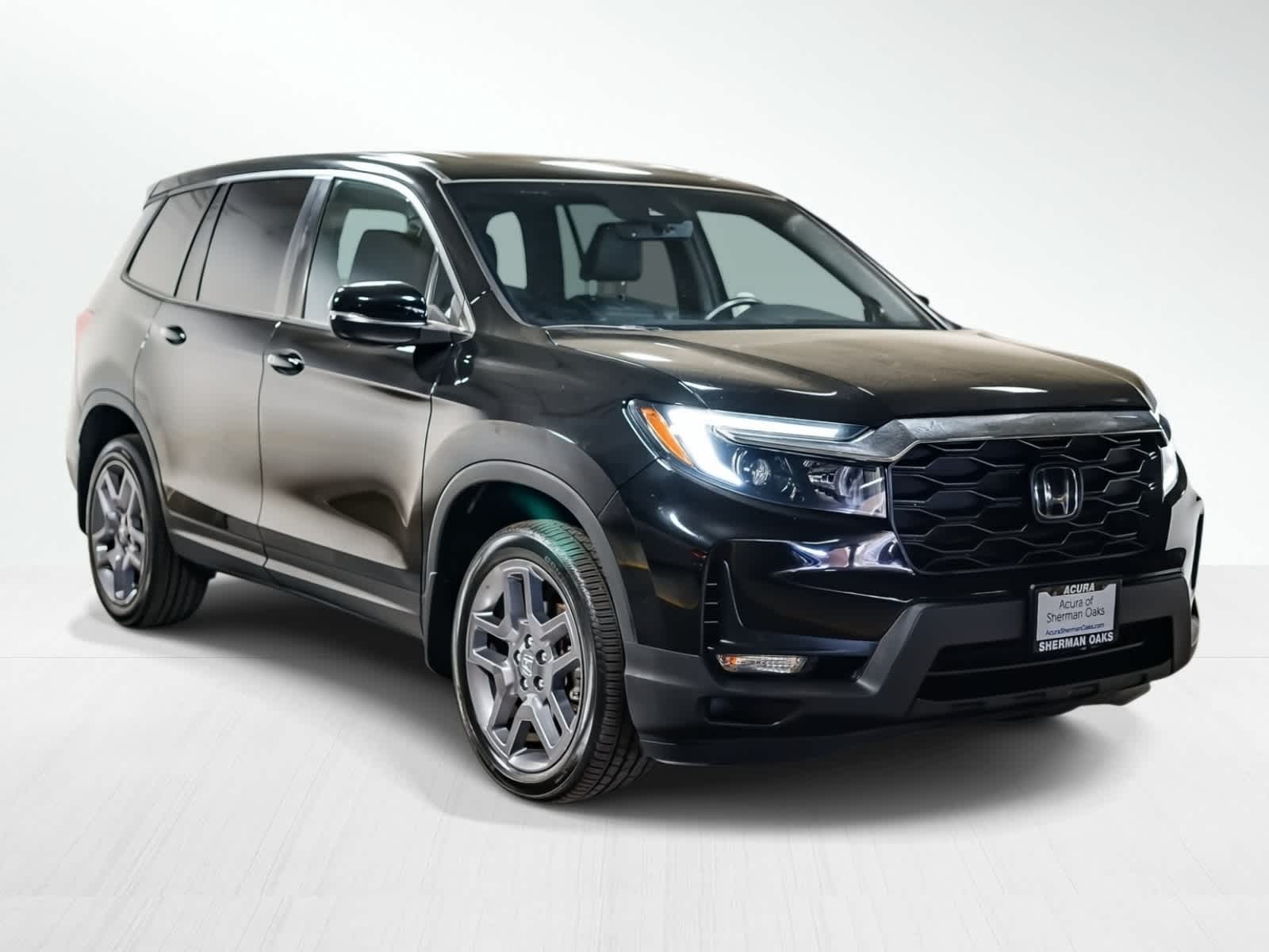 Thumbnail: 2023 Honda Passport - 3