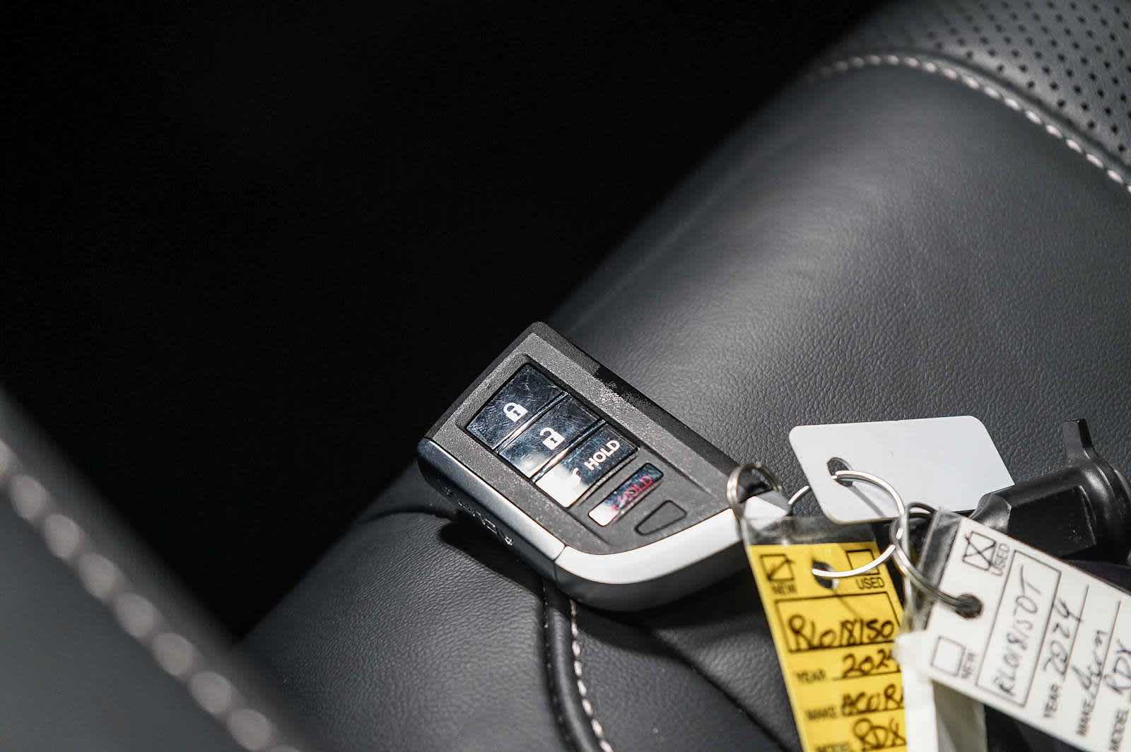 Thumbnail: 2024 Acura RDX - 31