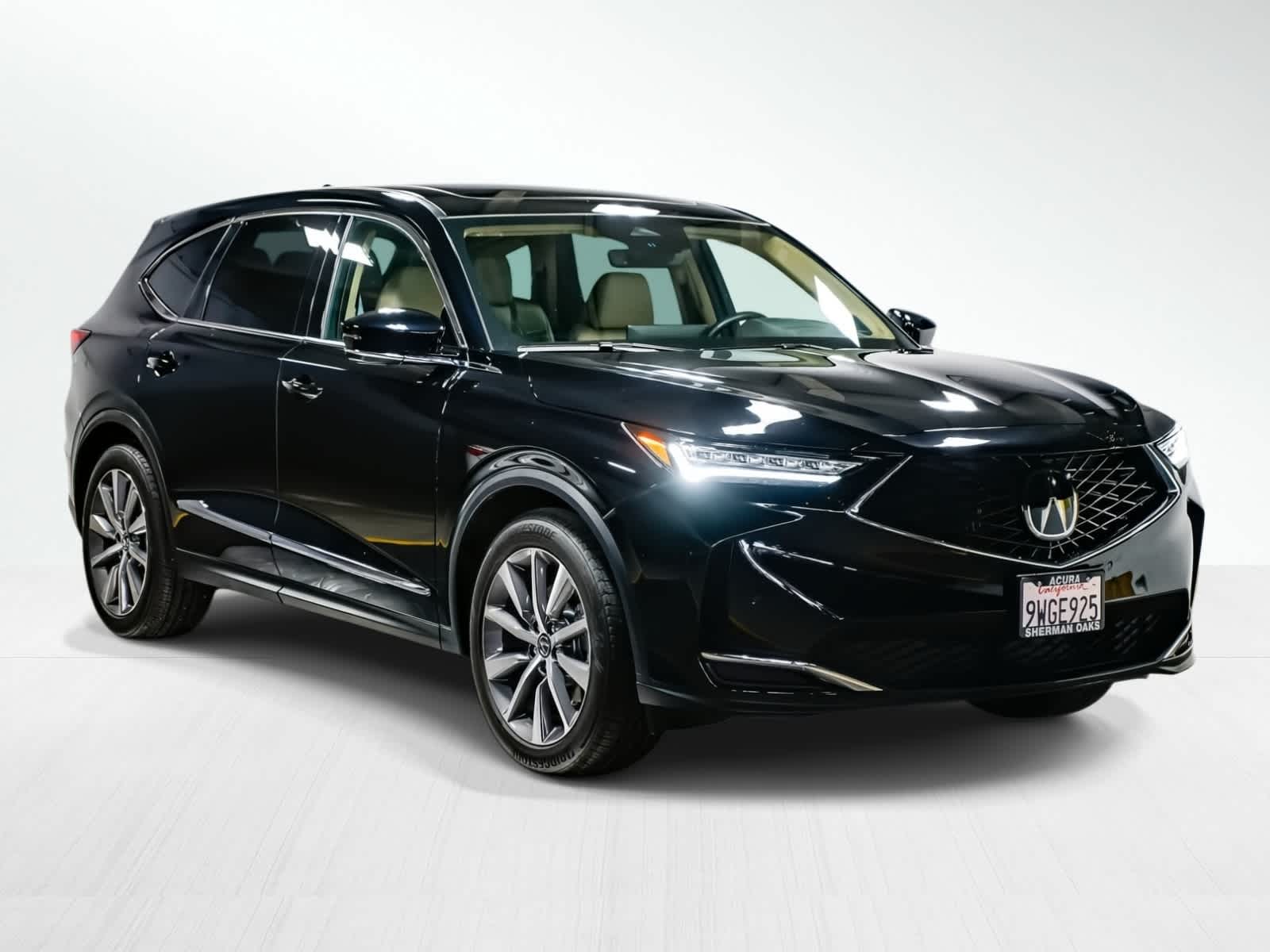 Thumbnail: 2025 Acura MDX - 6