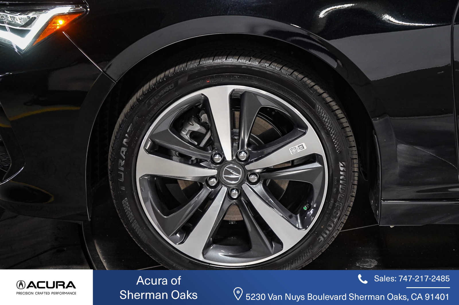Thumbnail: 2025 Acura TLX - 13