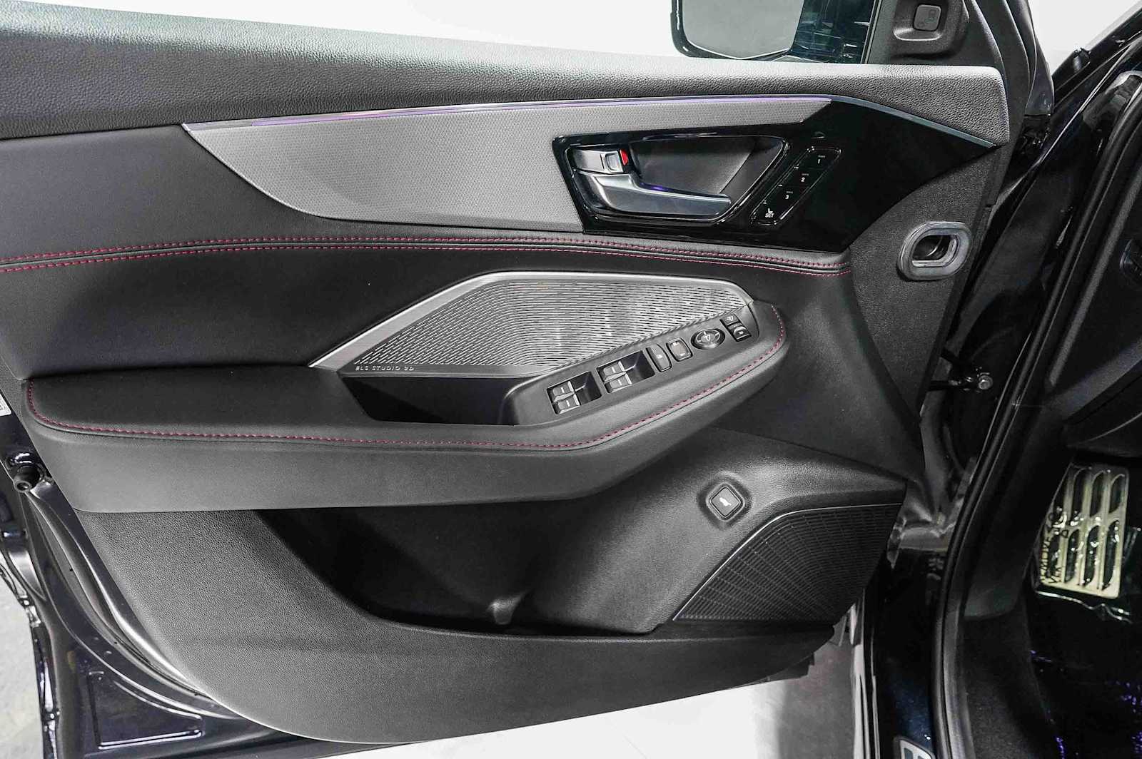 Thumbnail: 2024 Acura MDX - 22