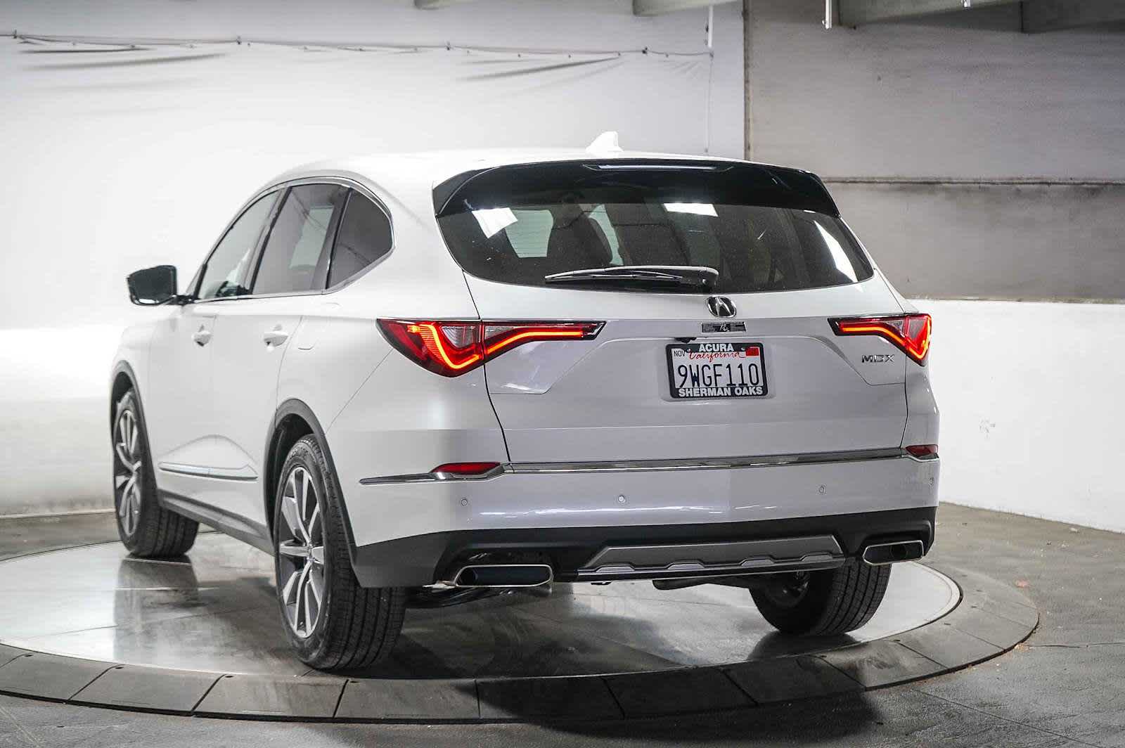 2025 Acura MDX FWD Technology Package photo 6